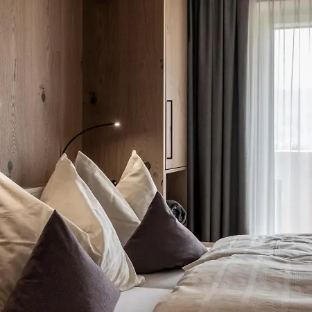 Frau Gans - Pure Mountain Apartment Saalbach-Hinterglemm