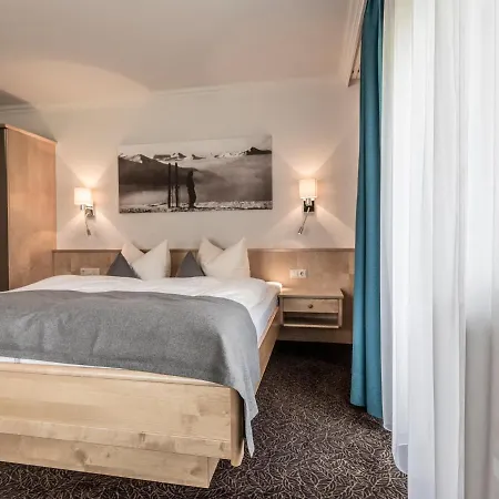 Frau Gans - Pure Mountain Saalbach-Hinterglemm